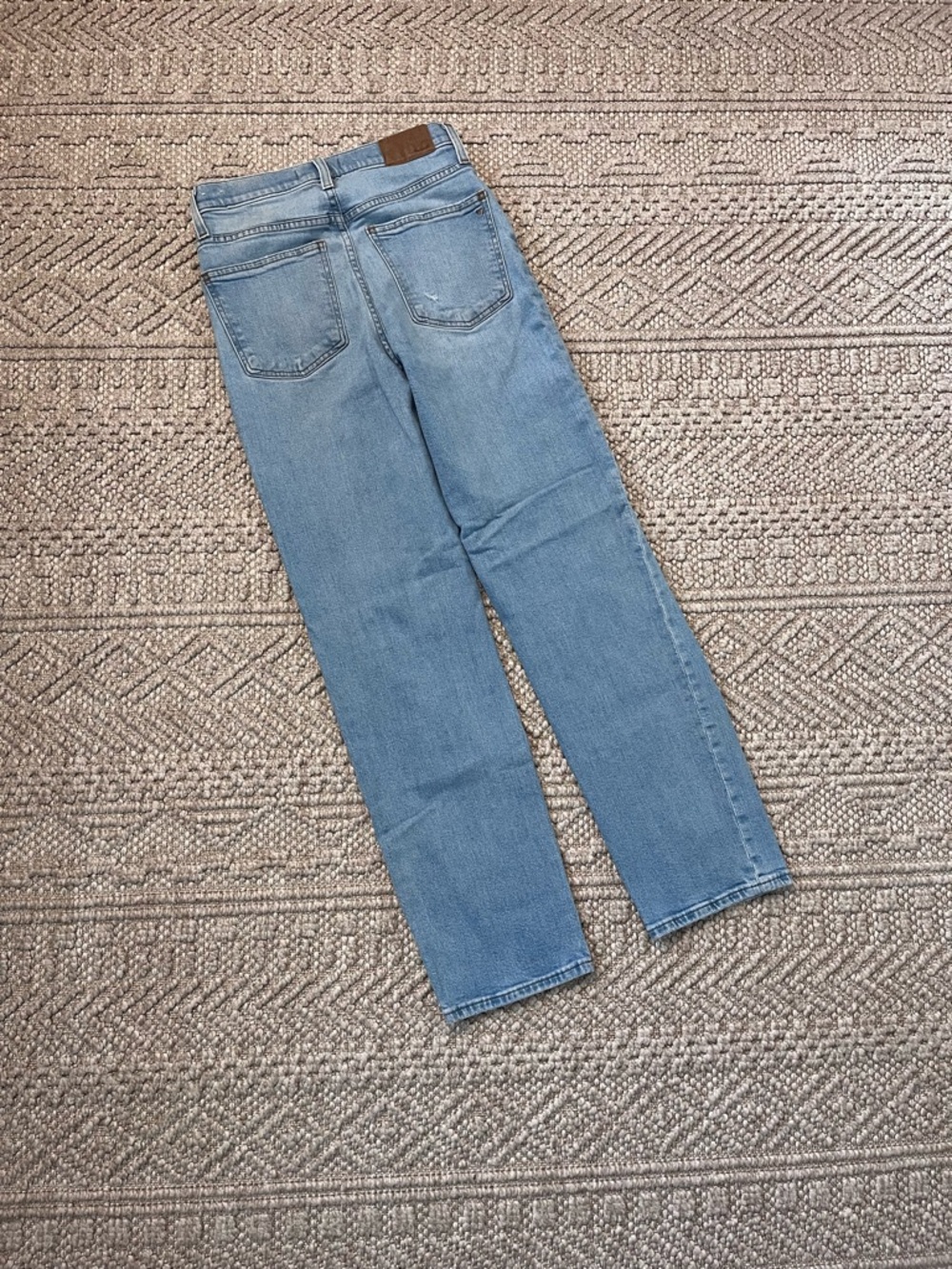 Madewell Perfect Vintage Straight Jeans - Picture 5 of 6
